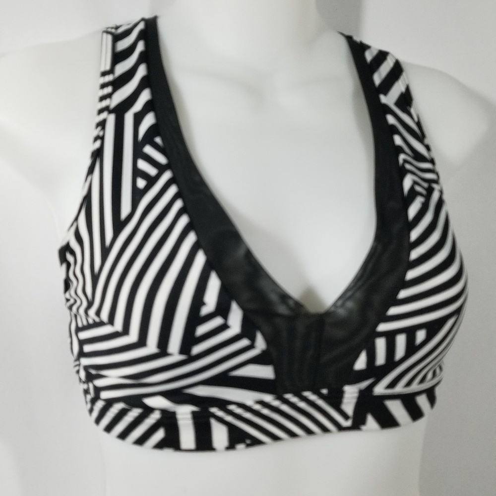 Black & White Victoria Sport Sports Bra Size XS